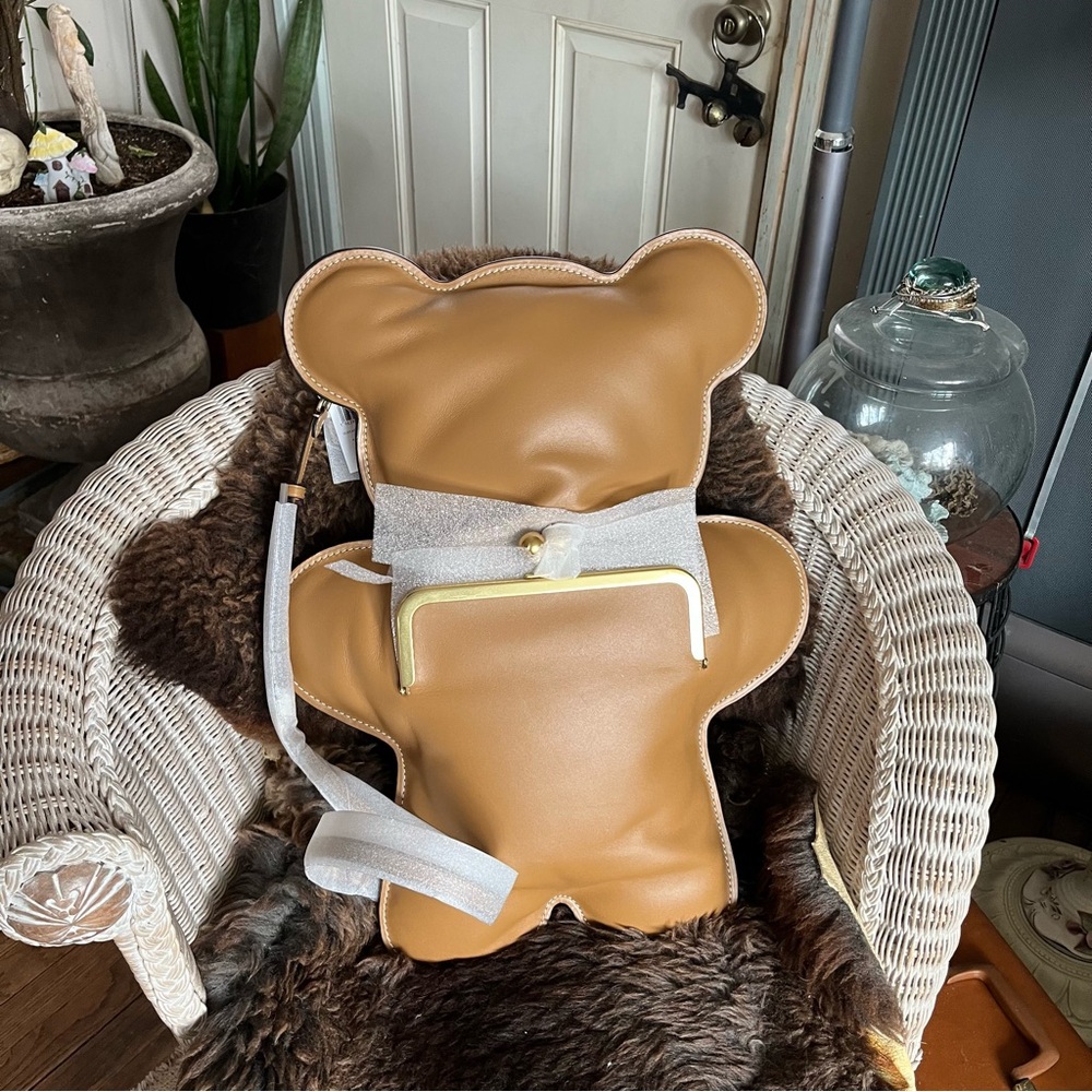 Coach Bear Kisslock Bag